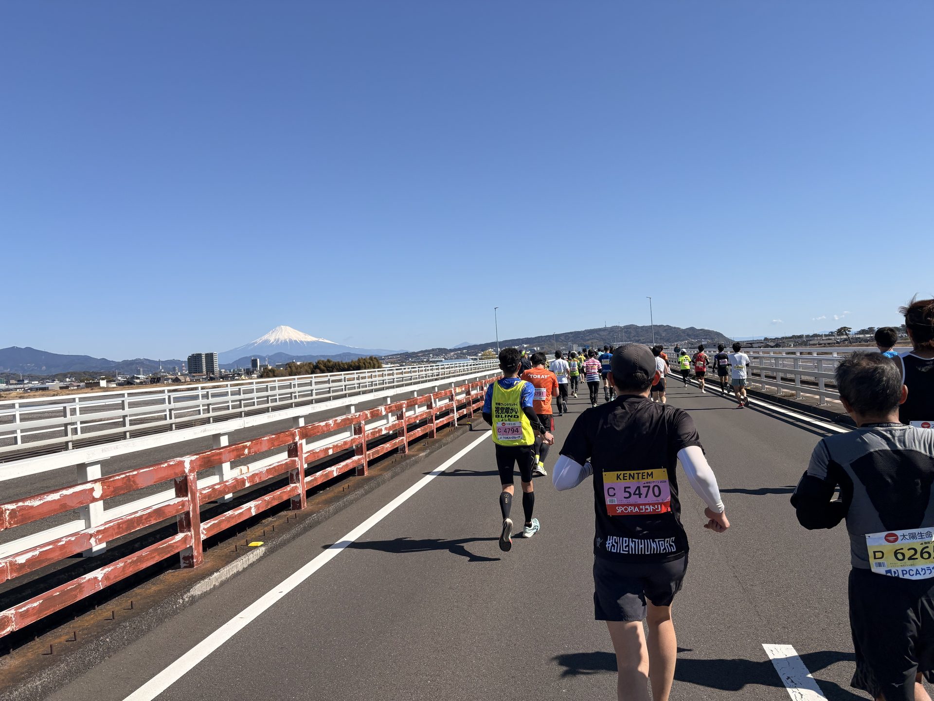 富士山を望むコース